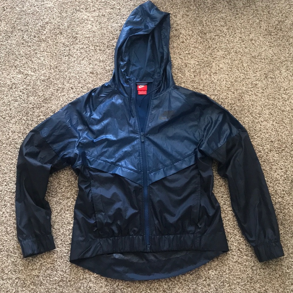Navy blue nike windbreaker